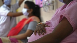 Vaccine phòng Covid-19 không ảnh hưởng khả năng thụ thai