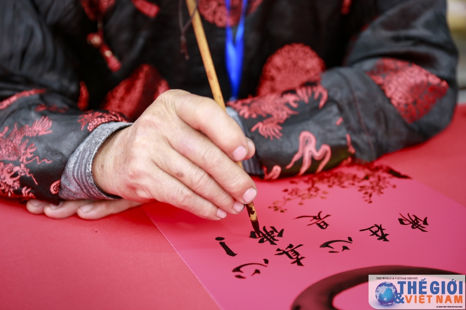 Náo nhiệt Hội chữ Xuân Mậu Tuất 2018 nao nhiet hoi chu xuan mau tuat 2018