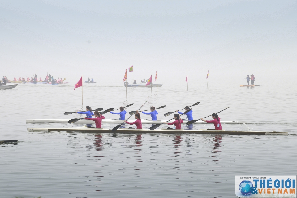 Náo nhiệt Lễ hội bơi chải thuyền rồng Hà Nội mở rộng 2018 nao nhiet le hoi boi chai thuyen rong ha noi mo rong 2018