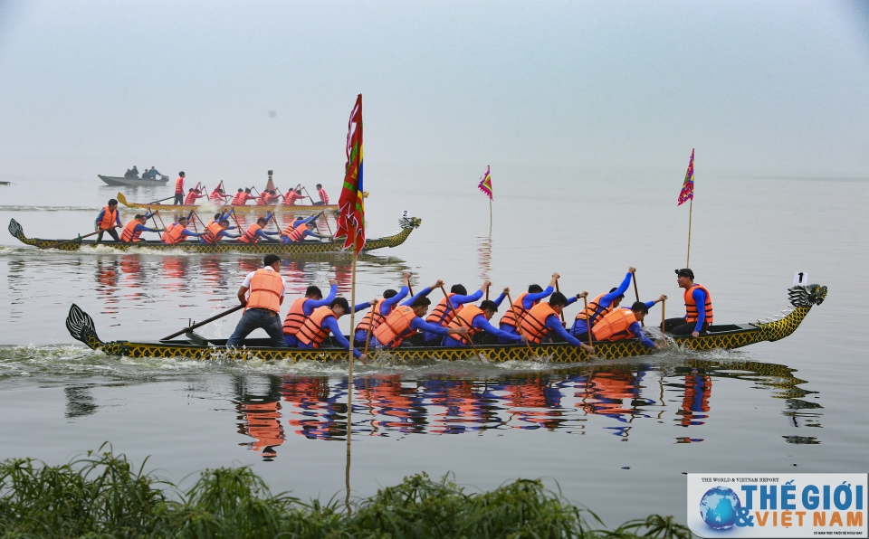 Náo nhiệt Lễ hội bơi chải thuyền rồng Hà Nội mở rộng 2018 nao nhiet le hoi boi chai thuyen rong ha noi mo rong 2018