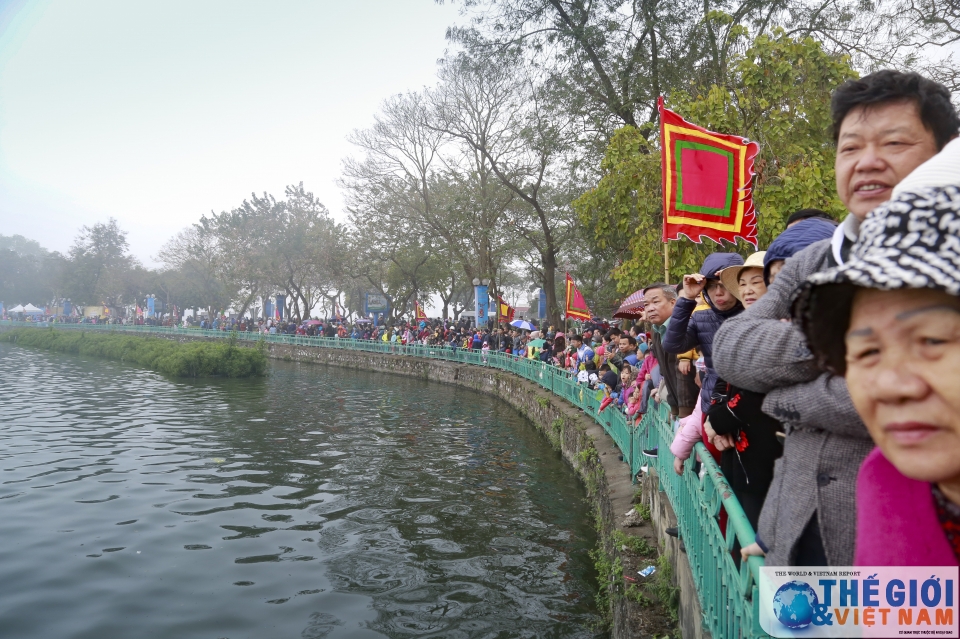 Náo nhiệt Lễ hội bơi chải thuyền rồng Hà Nội mở rộng 2018 nao nhiet le hoi boi chai thuyen rong ha noi mo rong 2018