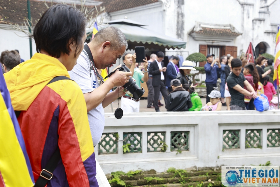 Chùa Một Cột - một kiến trúc Phật giáo độc đáo chua mot cot mot kien truc phat giao doc dao