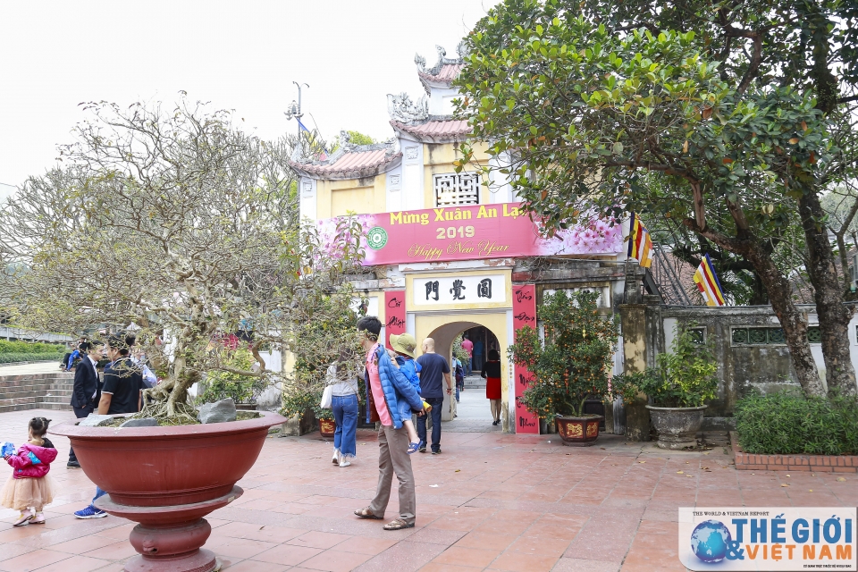 Chùa Một Cột - một kiến trúc Phật giáo độc đáo chua mot cot mot kien truc phat giao doc dao