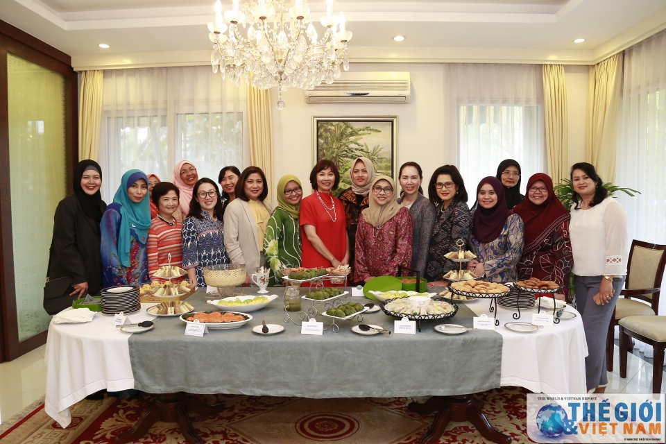 Nhóm Phụ nữ Cộng đồng ASEAN tại Hà Nội gặp mặt đầu Xuân nhom phu nu cong dong asean tai ha noi gap mat