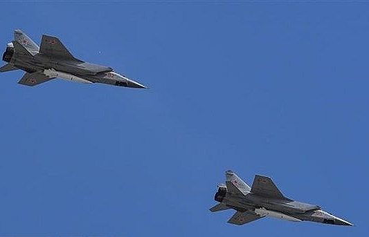 Nga hợp nhất hai công ty sản xuất máy bay MiG và Sukhoi