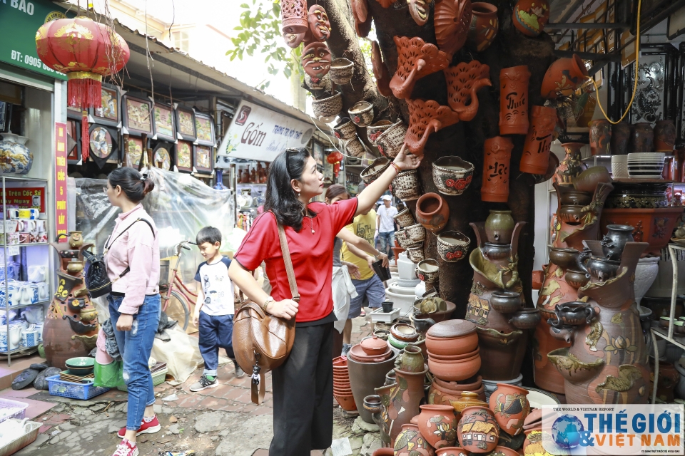 bat trang diem den thu hut du khach