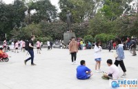 vilenin nha tu tuong vi dai lanh tu thien tai cua giai cap cong nhan nhan dan lao dong va cac dan toc bi ap buc tren the gioi