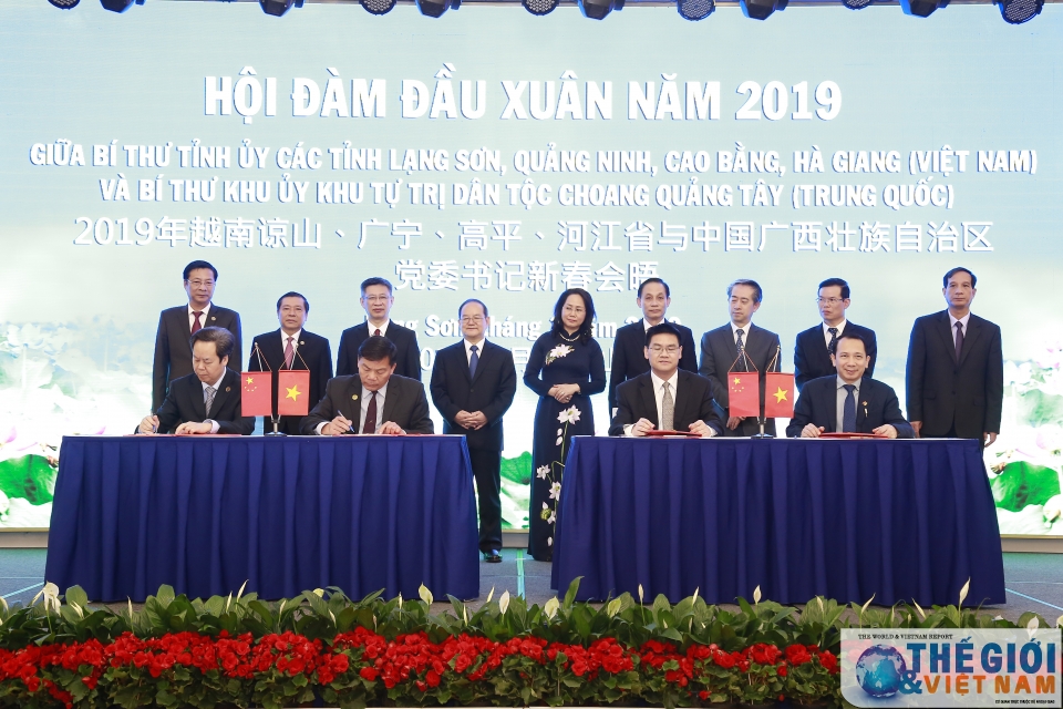 thuc day quan he giua cac dia phuong bien gioi viet trung