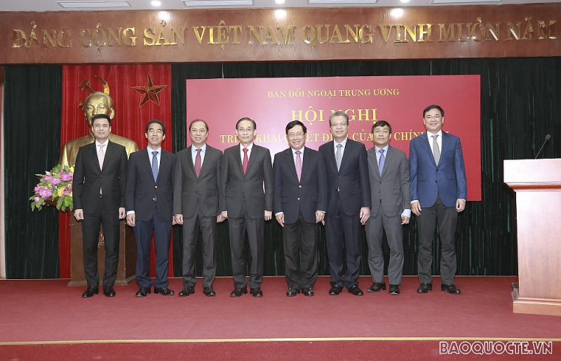 Hội nghị triển khai quyết định của Bộ Chính trị về nhân sự Trưởng Ban Đối ngoại Trung ương Hội nghị triển khai quyết định của Bộ Chính trị về nhân sự Trưởng Ban Đối ngoại Trung ương