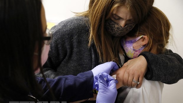 Canada phê duyệt vaccine Covid-19 của Moderna cho trẻ em từ 6-11 tuổi