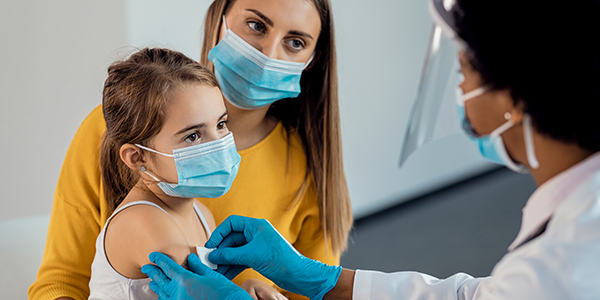 Vaccine COVID-19 sẽ trở thành mũi tiêm định kỳ?