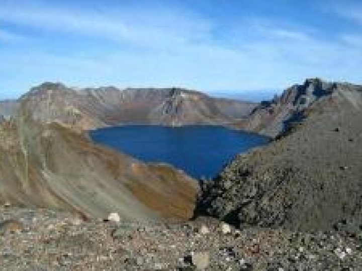 Núi lửa ở biên giới Trung - Triều có thể phun trào