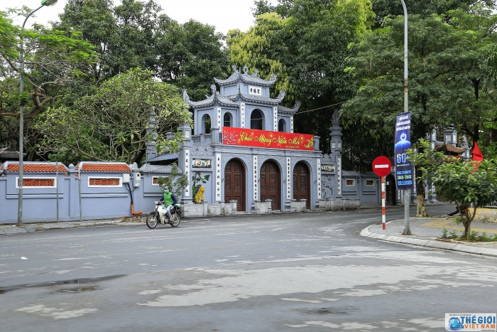 duong pho ha noi giua mua covid 19