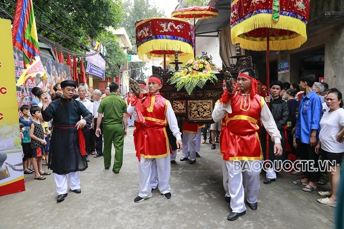 Hội vật Cầu nước làng Vân - lễ hội ‘độc nhất vô nhị’ miền Kinh Bắc