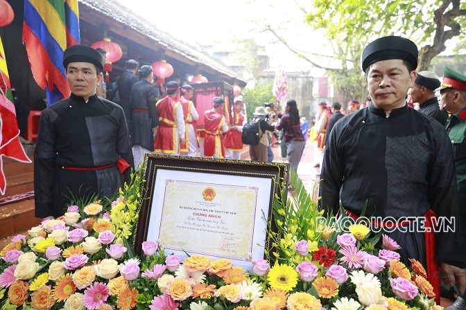 Hội vật Cầu nước làng Vân - lễ hội ‘độc nhất vô nhị’ miền Kinh Bắc