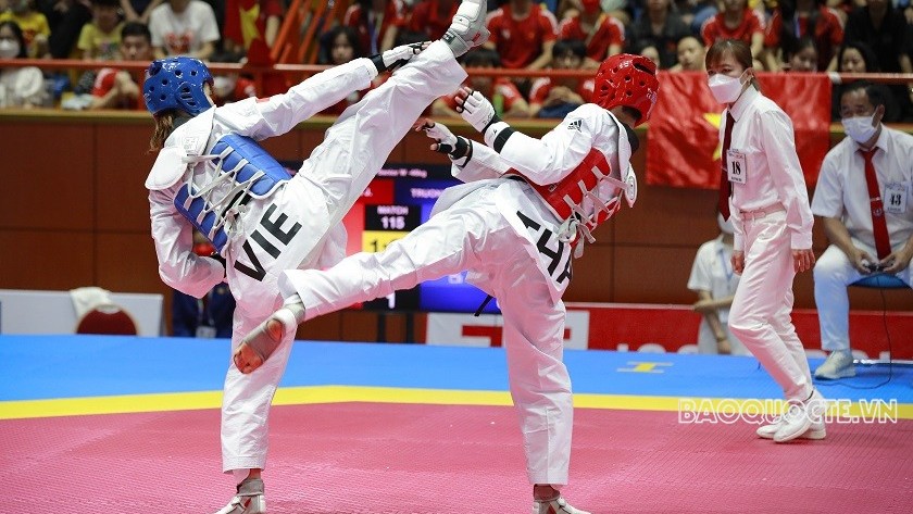 SEA Games 31: Những hình ảnh ấn tượng từ các màn thi đấu sôi động và nhiều thành tích