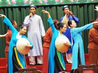 bieu dien dan ca vi giam xu nghe mung ngay di san van hoa viet nam