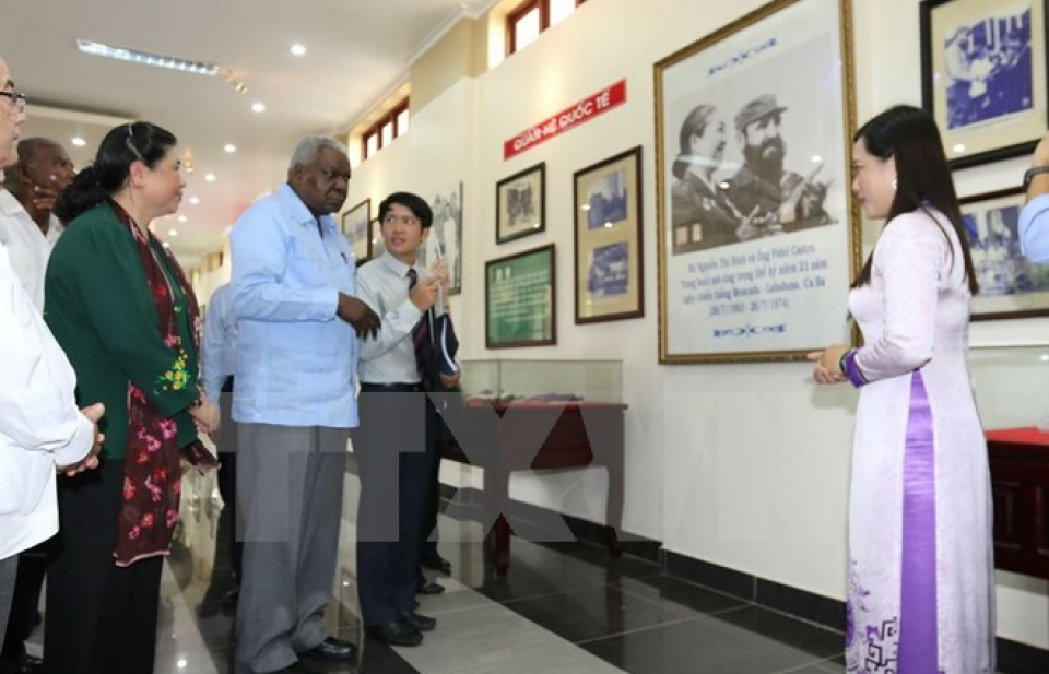 Đoàn đại biểu cấp cao Quốc hội Cuba thăm và làm việc tại Bến Tre