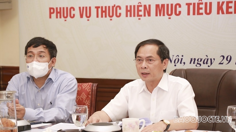 Hội nghị trực tuyến đẩy mạnh công tác ngoại giao kinh tế phục vụ thực hiện mục tiêu kép