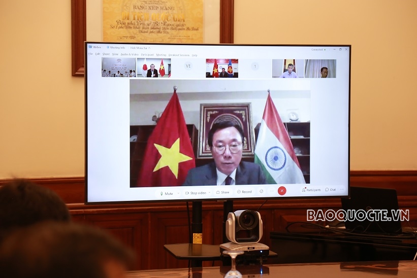 Hội nghị trực tuyến đẩy mạnh công tác ngoại giao kinh tế phục vụ thực hiện mục tiêu kép Hội nghị trực tuyến đẩy mạnh công tác ngoại giao kinh tế phục vụ thực hiện mục tiêu kép