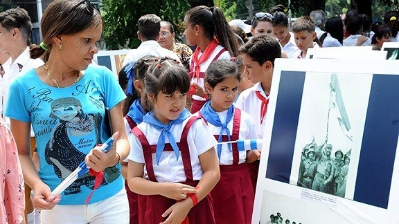 Long trọng kỷ niệm 46 năm ngày thành lập các hội hữu nghị Cuba với Việt Nam, Lào và Campuchia