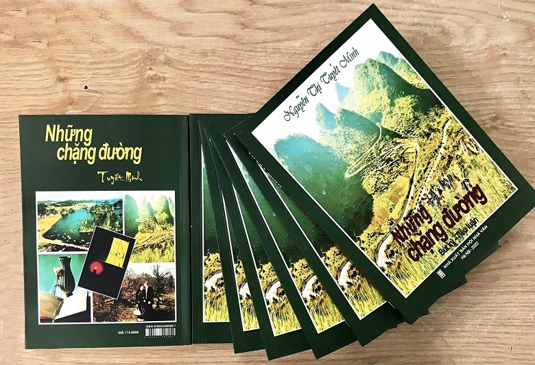 Nữ NSNA Tuyết Minh ra mắt bút ký-tiểu luận Những chặng đường