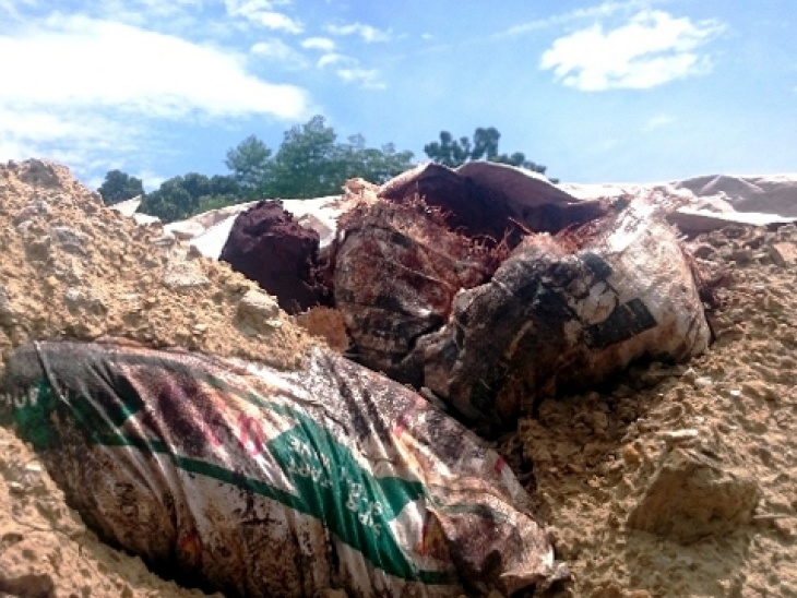 Phát hiện chất thải nghi độc hại tại Đà Nẵng