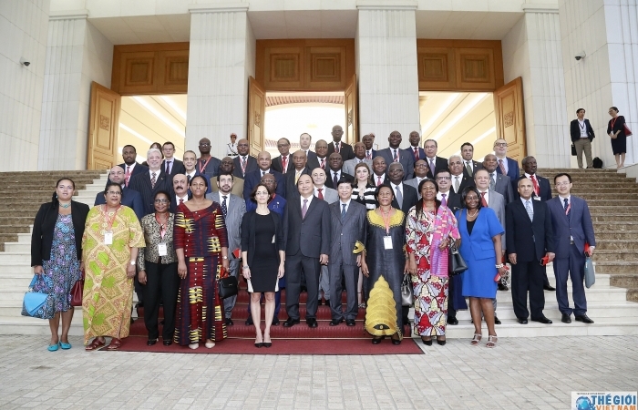 Thủ tướng mong ‘những cây cầu’ nối Việt Nam với Trung Đông-châu Phi luôn ổn định, hiệu quả