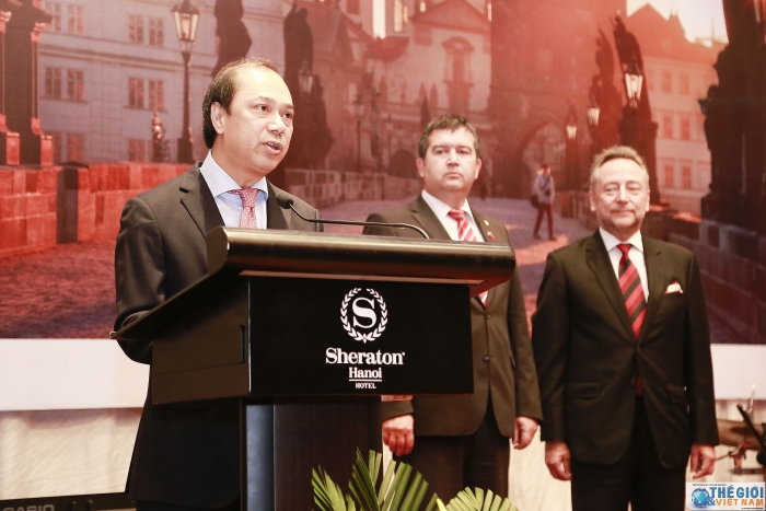 long trong ky niem quoc khanh cong hoa czech tai ha noi