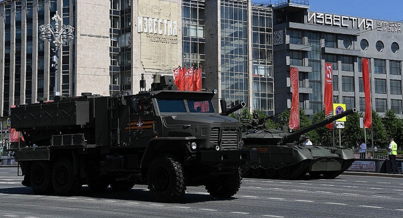 quan doi nga lan dau tien su dung he thong sung phun lua hang nang moi nhat