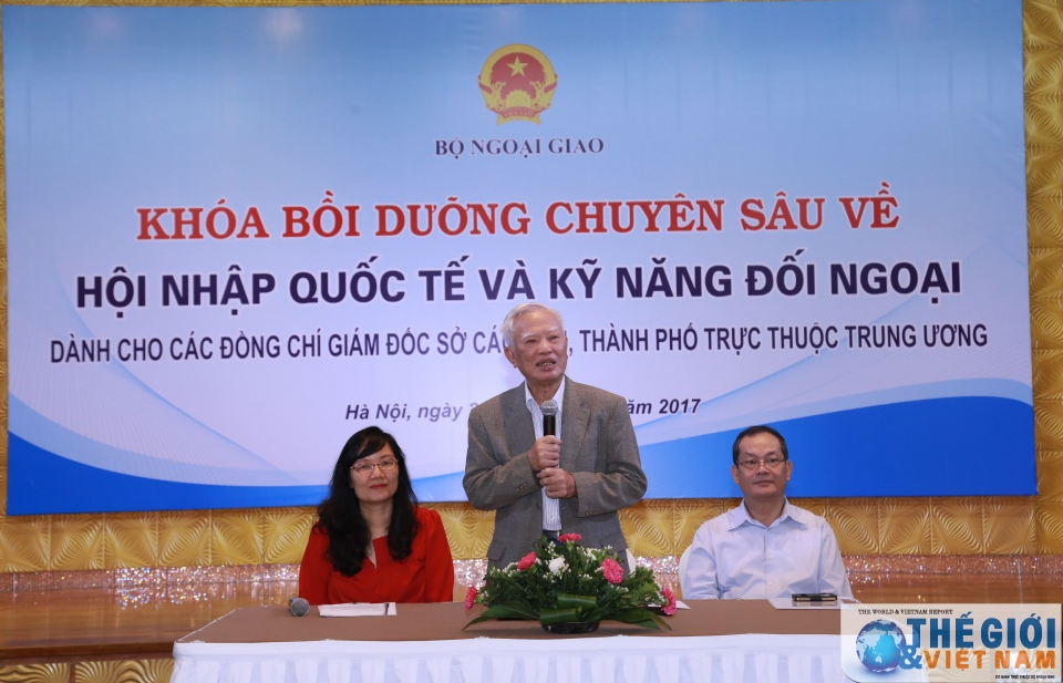 Bồi dưỡng kỹ năng đối ngoại dành cho lãnh đạo Sở các địa phương