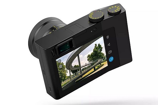 zeiss zx1 may anh full frame chay nen tang android treo gia 6000 usd