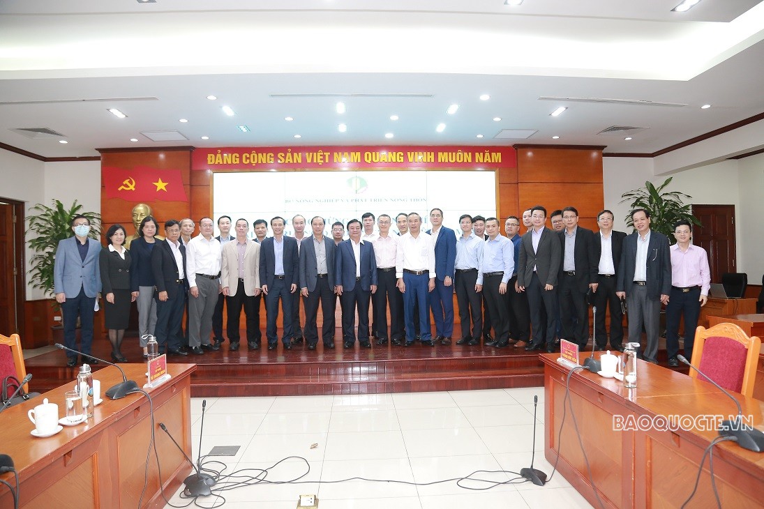 Đoàn Trưởng Cơ quan đại diện Việt Nam ở nước ngoài làm việc tại Bộ Nông nghiệp và Phát triển Nông thôn Đoàn Trưởng Cơ quan đại diện Việt Nam ở nước ngoài làm việc tại Bộ Nông nghiệp và Phát triển Nông thôn