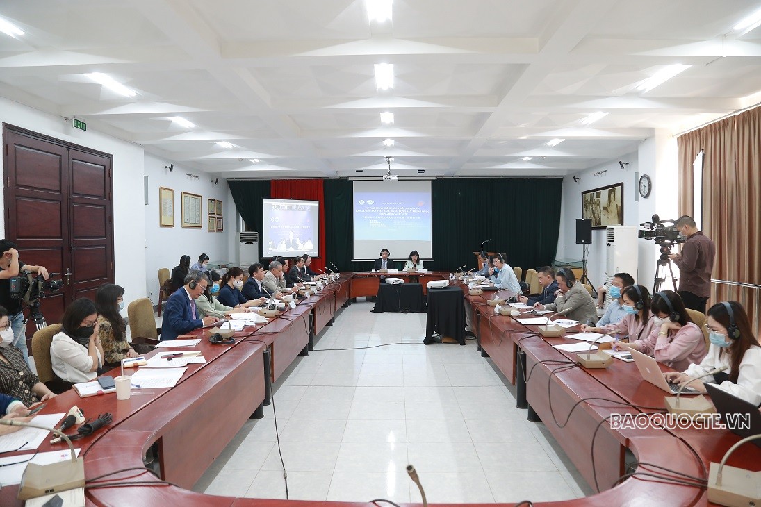 Hội thảo khoa học“Tư tưởng và chính sách đối ngoại của Đảng Cộng sản Việt Nam, Đảng Cộng sản Trung Quốc trong bối cảnh mới” Hội thảo khoa học“Tư tưởng và chính sách đối ngoại của Đảng Cộng sản Việt Nam, Đảng Cộng sản Trung Quốc trong bối cảnh mới”