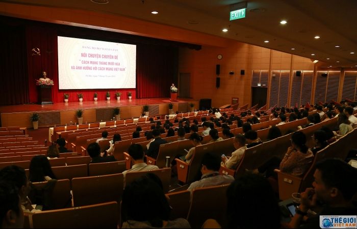 Đảng ủy Bộ Ngoại giao tổ chức nói chuyện chuyên đề  “Cách mạng Tháng Mười Nga và ảnh hưởng với Cách mạng Việt Nam”