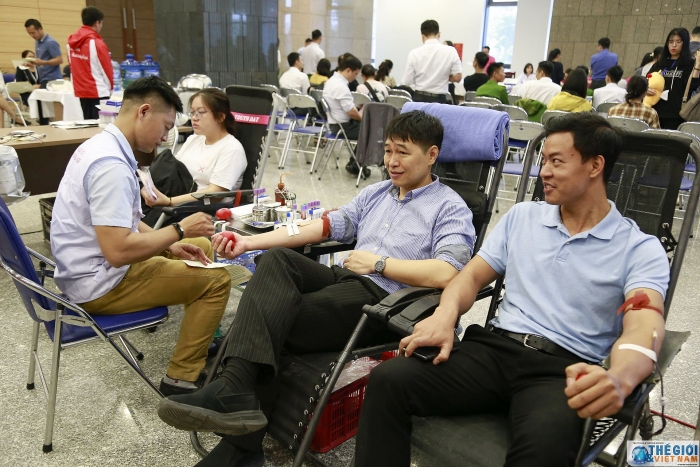 bo ngoai giao to chuc ngay hoi hien mau nhan dao