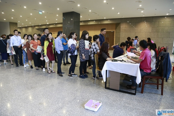 bo ngoai giao to chuc ngay hoi hien mau nhan dao