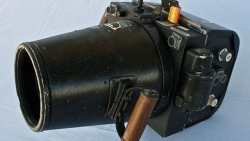 Máy ảnh khổng lồ như... súng đại bác