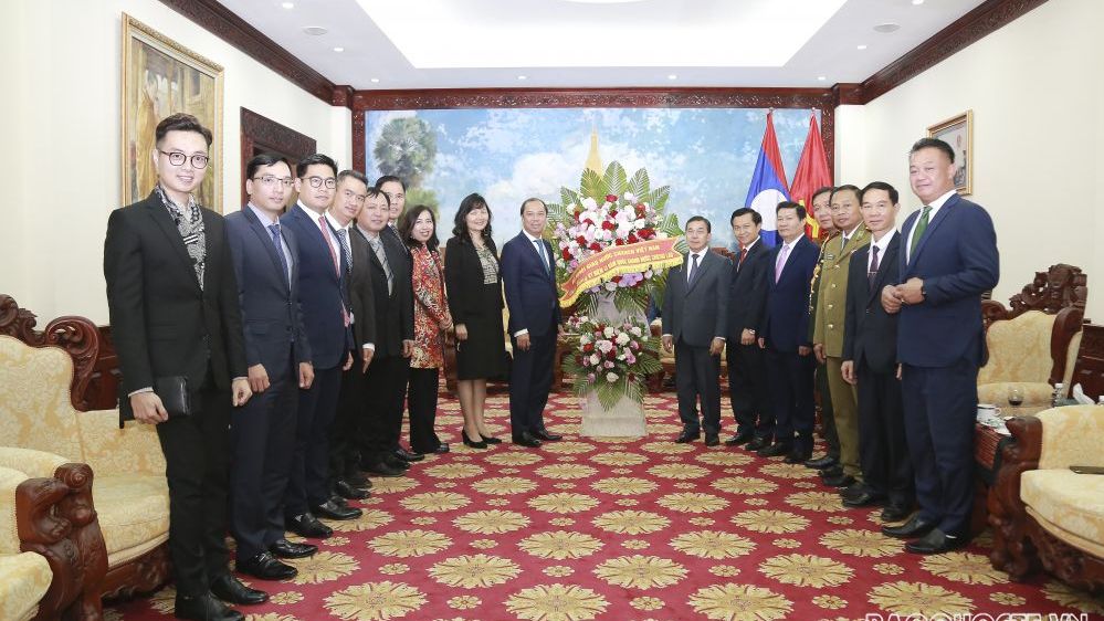 Thứ trưởng Ngoại giao Nguyễn Quốc Dũng chúc mừng Quốc khánh CHDCND Lào