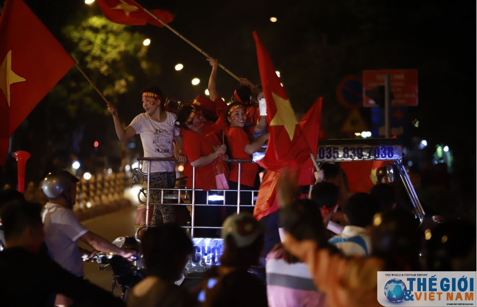 Hà Nội đêm không ngủ!