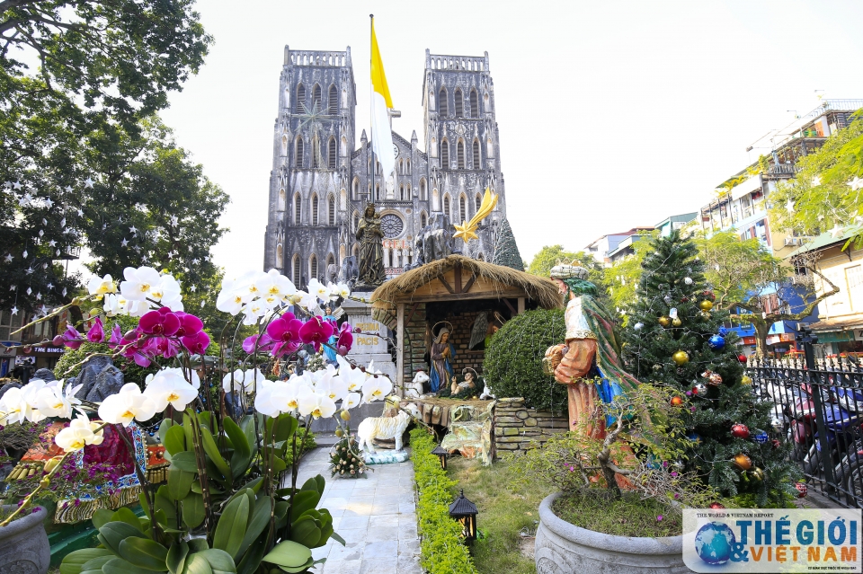 Hà Nội rộn ràng đón Lễ Giáng Sinh ha noi ron rang don le giang sinh