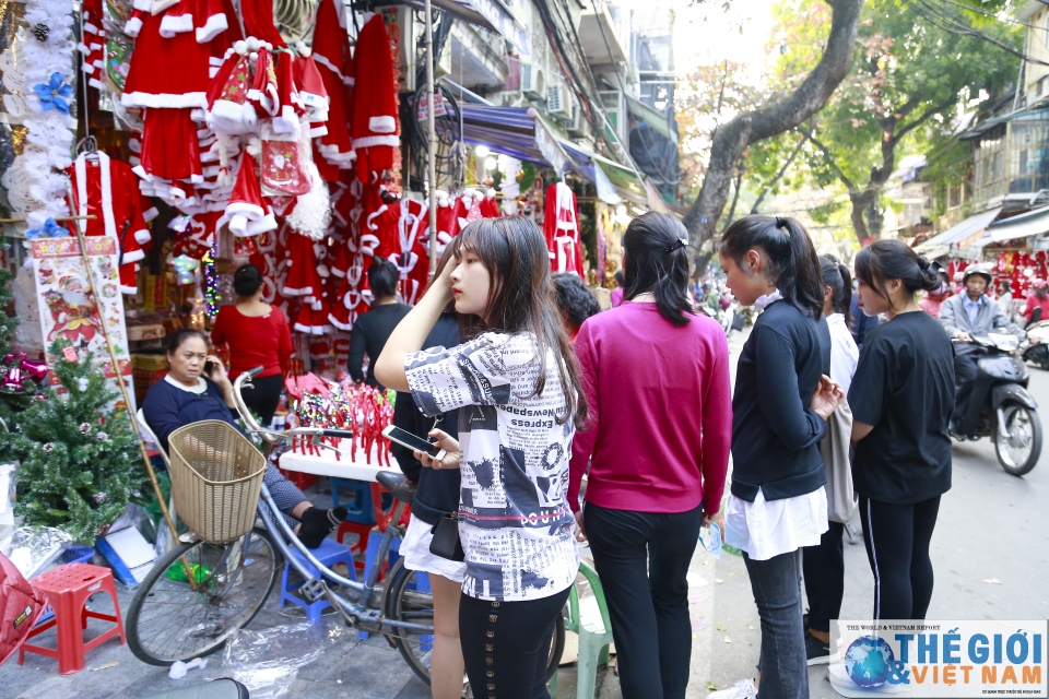 Hà Nội rộn ràng đón Lễ Giáng Sinh ha noi ron rang don le giang sinh