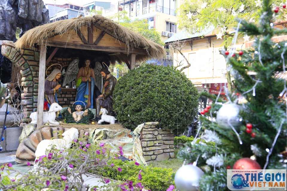 Hà Nội rộn ràng đón Lễ Giáng Sinh ha noi ron rang don le giang sinh