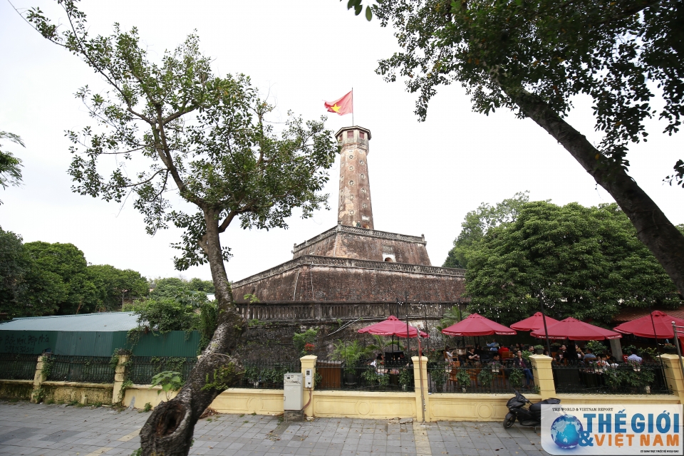 ha noi qua goc nhin du khach nuoc ngoai
