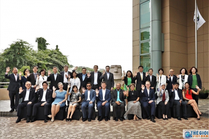 Nhóm Tầm nhìn APEC hoàn tất Báo cáo khuyến nghị về tầm nhìn APEC đến năm 2040 nhom tam nhin apec hoan tat bao cao khuyen nghi ve tam nhin apec den nam 2040