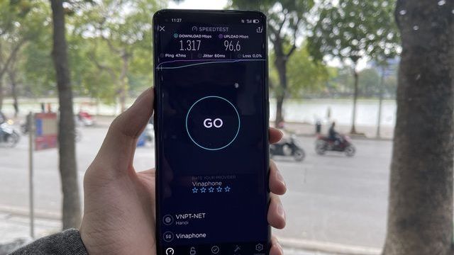 Sóng 5G Vinaphone đạt tốc độ trên 1.300 Mb/s tại Hà Nội