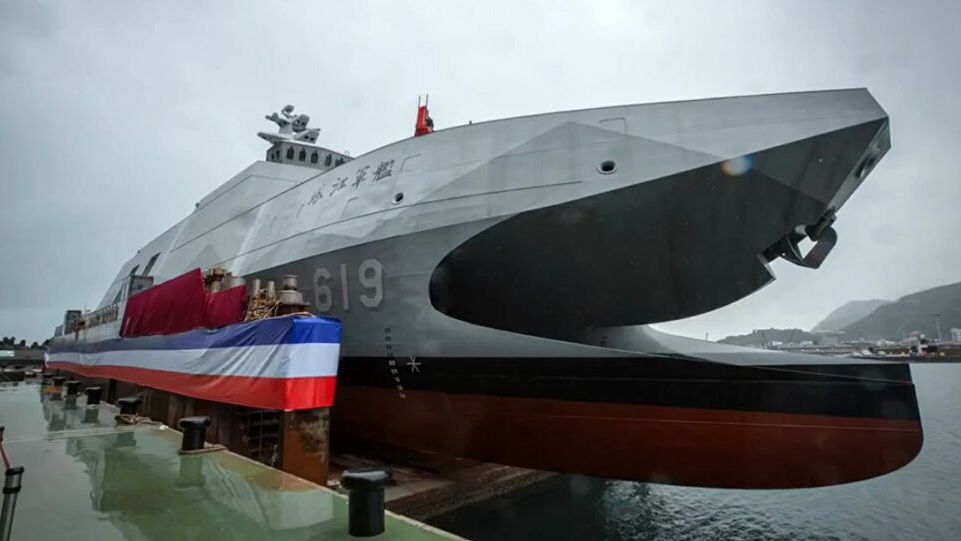 Đài Loan (Trung Quốc) hạ thủy 'sát thủ tàu sân bay'