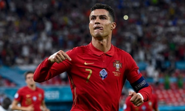 Mỗi trận đấu tiếp theo đều sẽ như một trận chung kết với Ronaldo và các đồng đội Mỗi trận đấu tiếp theo đều sẽ như một trận chung kết với Ronaldo và các đồng đội