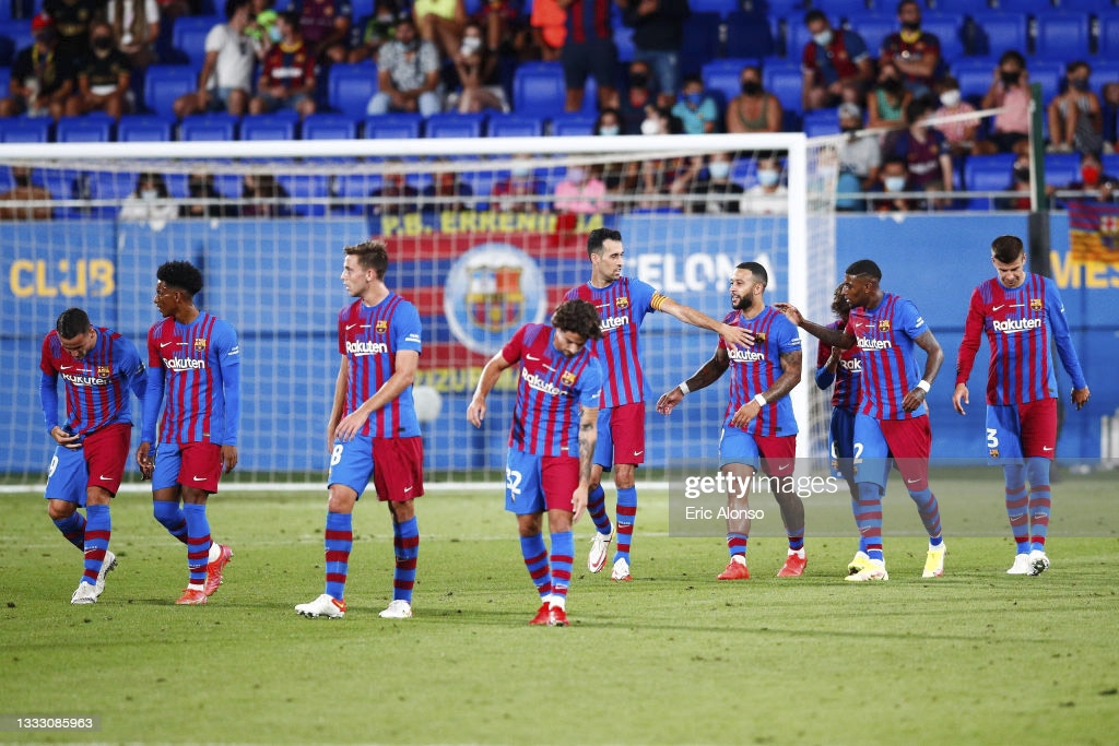 Barcelona chắc chắn rất nhớ Messi, người ghi 2 bàn thắng vào lưới Real Sociedad ở lần đối đầu gần nhất. Barcelona chắc chắn rất nhớ Messi, người ghi 2 bàn thắng vào lưới Real Sociedad ở lần đối đầu gần nhất.