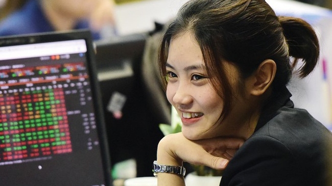 Thị trường chứng khoán ngày 30/8 - Ngân hàng khởi sắc, thị trường hồi phục